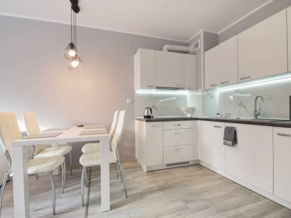 Apartamenty Blizej Morza Kolobrzeg Bagian luar foto
